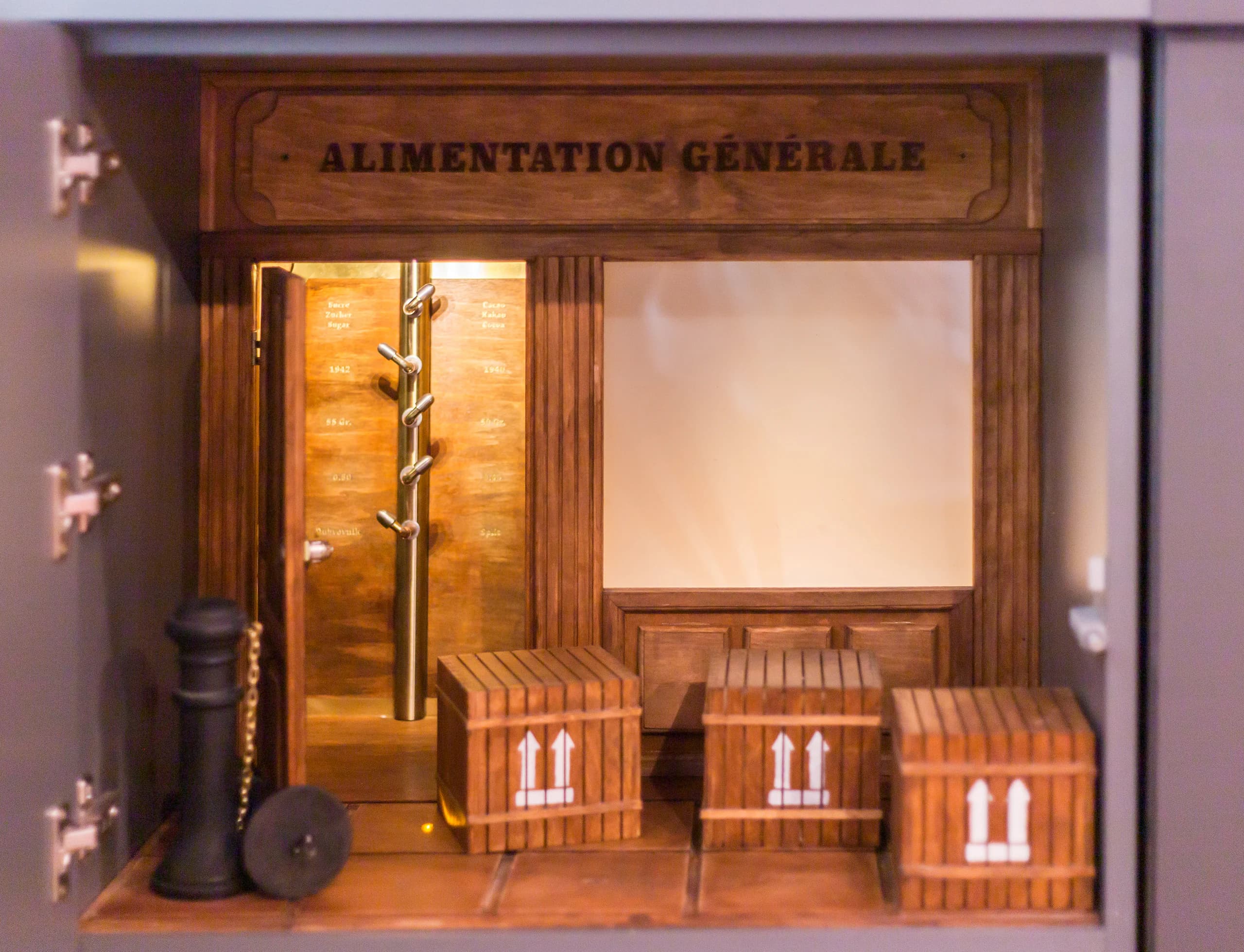 Expérience interactive muséale "Chez Camille Bloch"